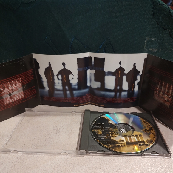 Cracked Rear Viewby Hootie & the BlowfishCD1994RhapsodyMagic marker X - Picture 4 of 9